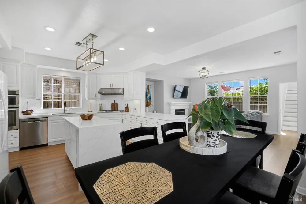 4244 Rose Arbor Way Vallejo, CA 94591