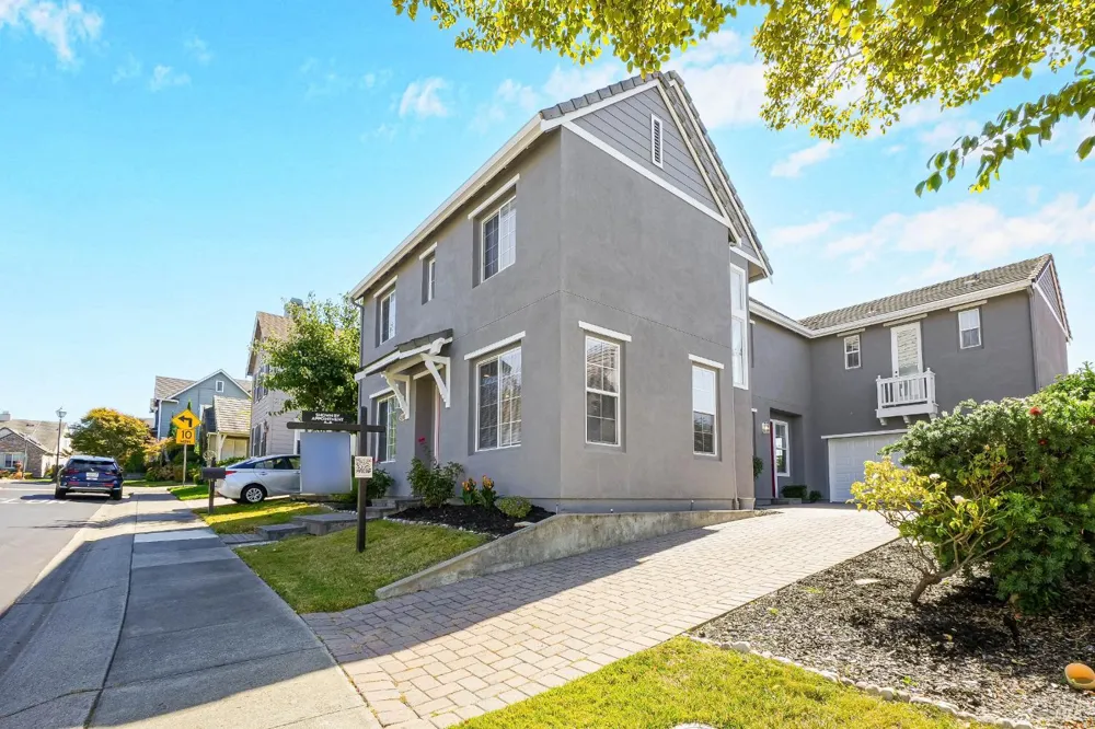 4244 Rose Arbor Way Vallejo, CA 94591