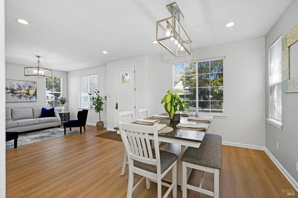 4244 Rose Arbor Way Vallejo, CA 94591