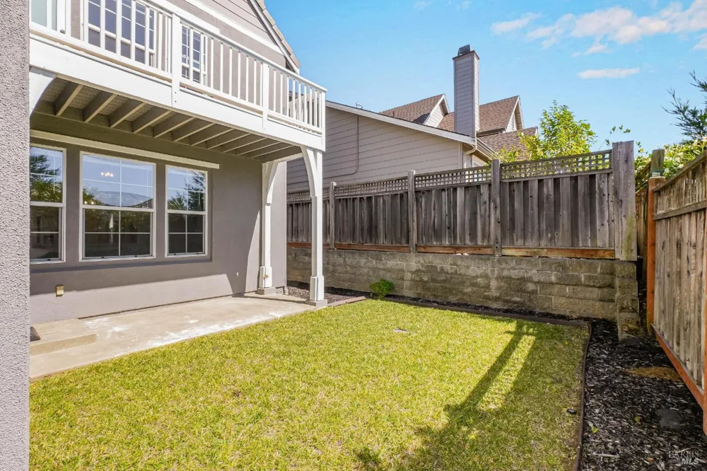 4244 Rose Arbor Way Vallejo, CA 94591