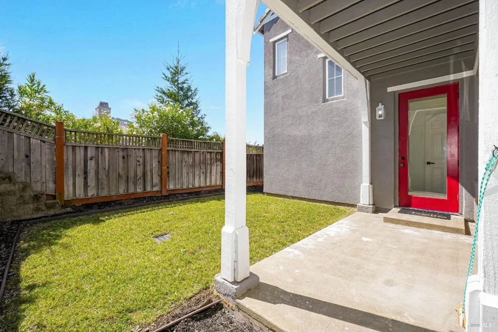 4244 Rose Arbor Way Vallejo, CA 94591