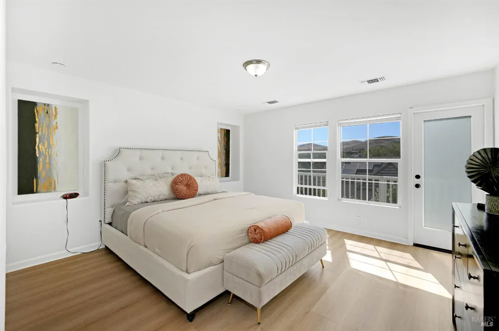 4244 Rose Arbor Way Vallejo, CA 94591