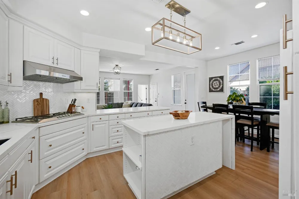 4244 Rose Arbor Way Vallejo, CA 94591