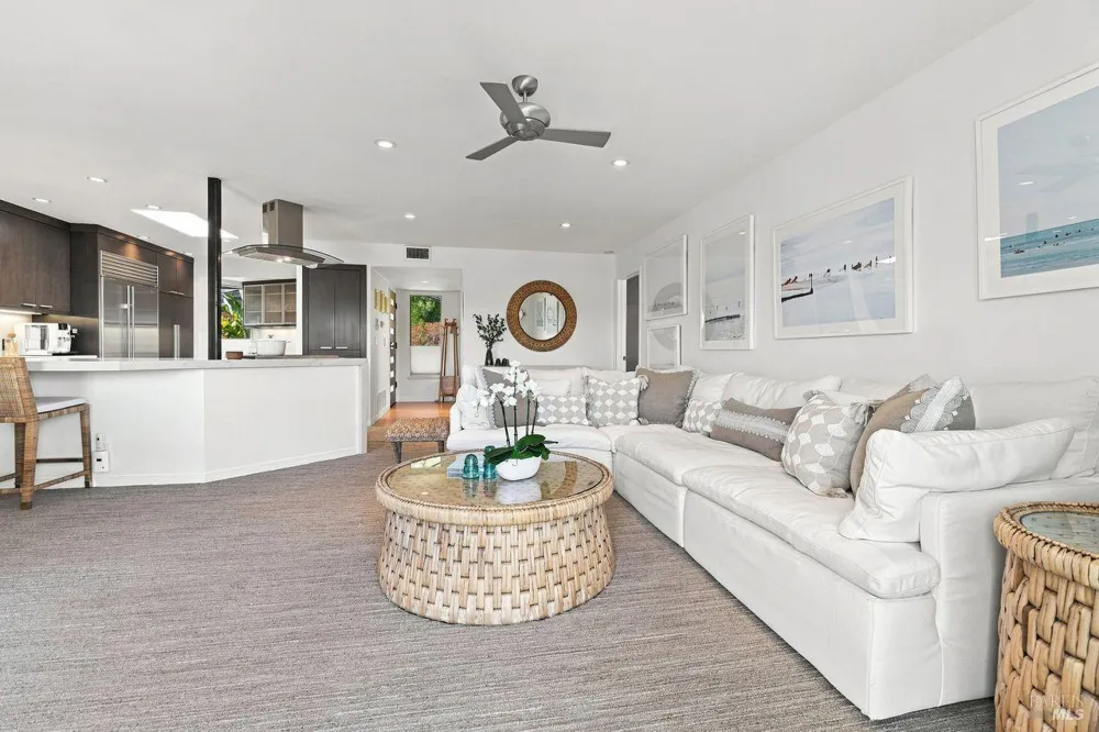 755 S Eliseo Drive ##8 Greenbrae, CA 94904