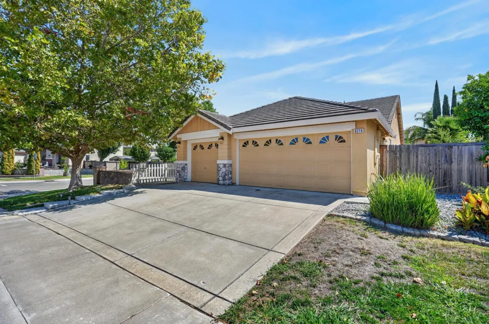 6216 Ravenna Way Elk Grove, CA 95757