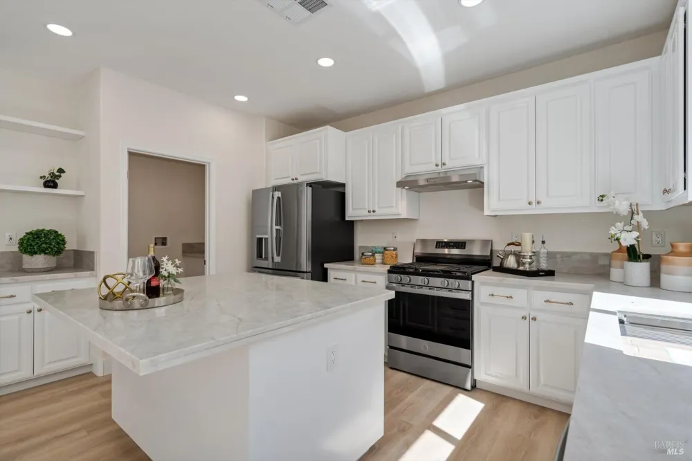 129 Picasso Drive Oakley, CA 94561