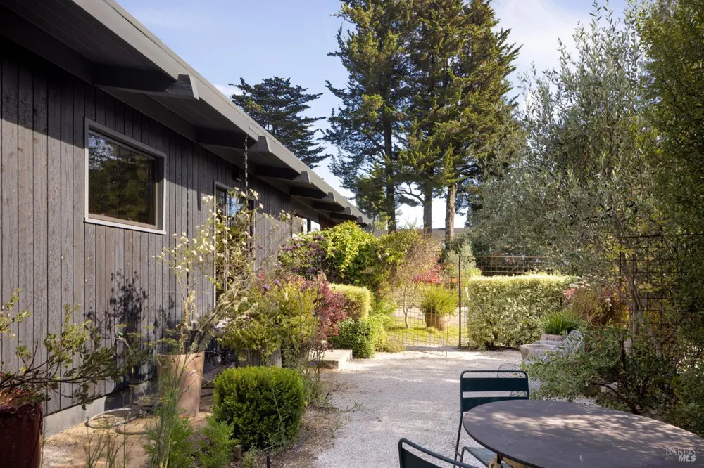 13 Ridge Avenue Mill Valley, CA 94941