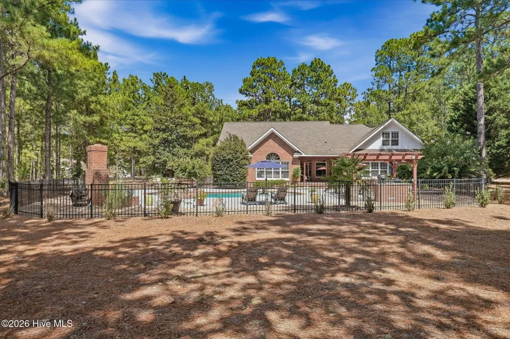10 Ashkirk Drive Pinehurst, NC 28374