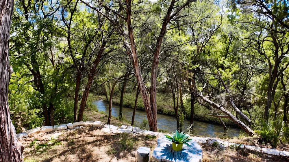 408 SAILMASTER STREET #B Lakeway, TX 78734