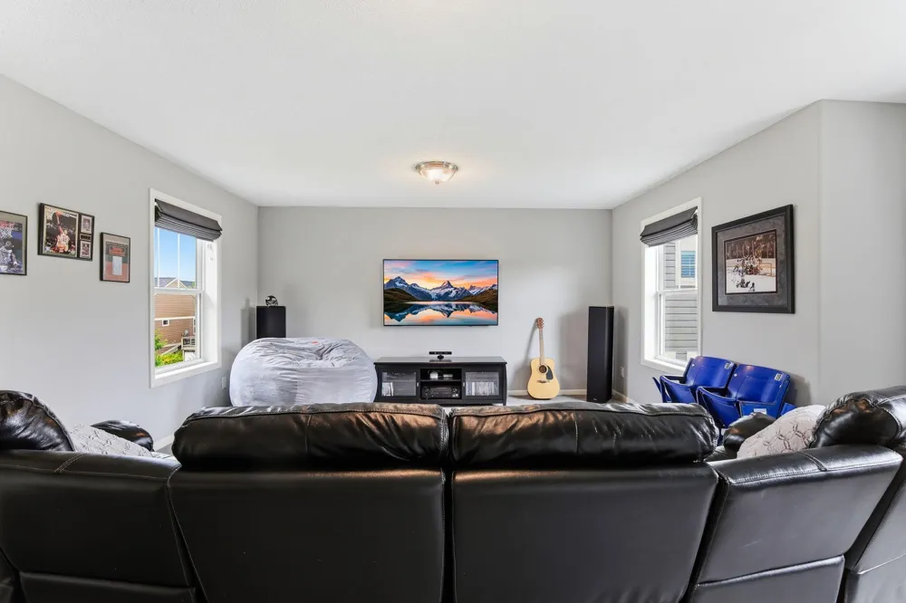 16768 Draft Horse Boulevard Lakeville, MN 55044