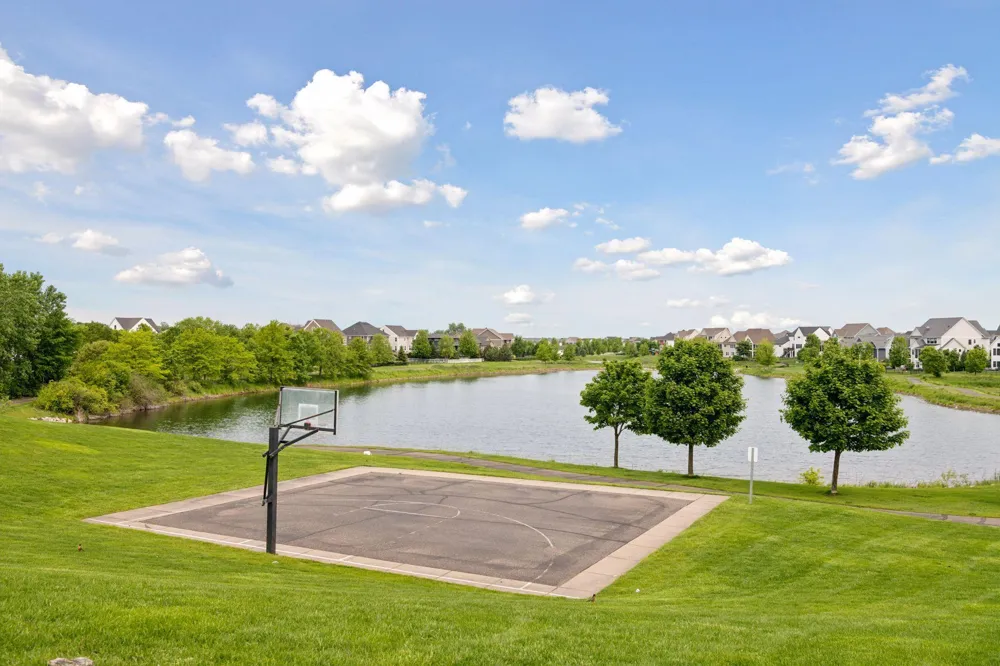 16768 Draft Horse Boulevard Lakeville, MN 55044
