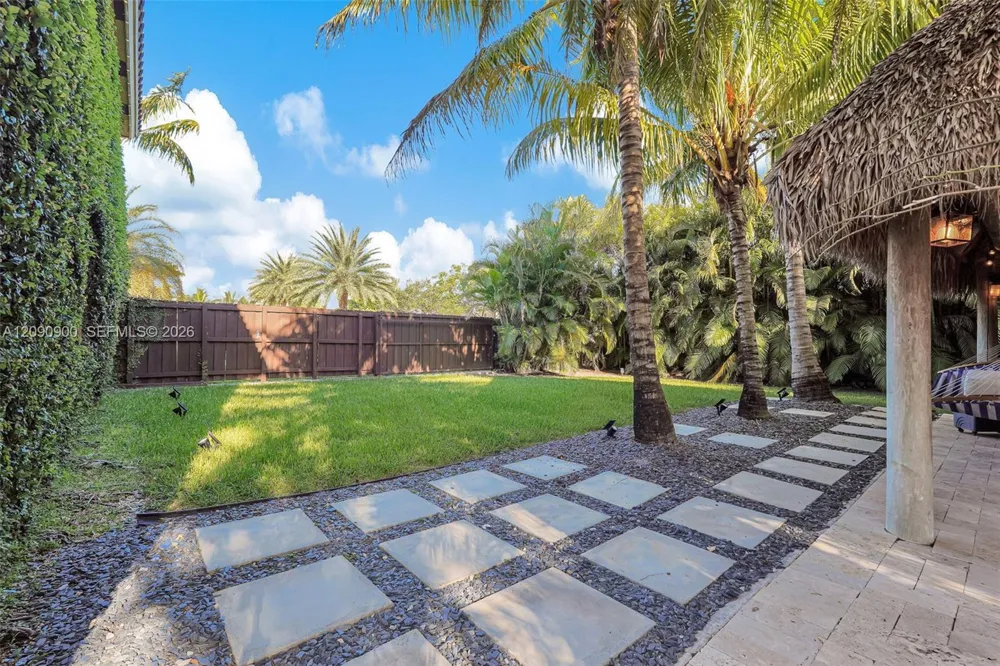 2150 NW 16th Pl Homestead, FL 33030