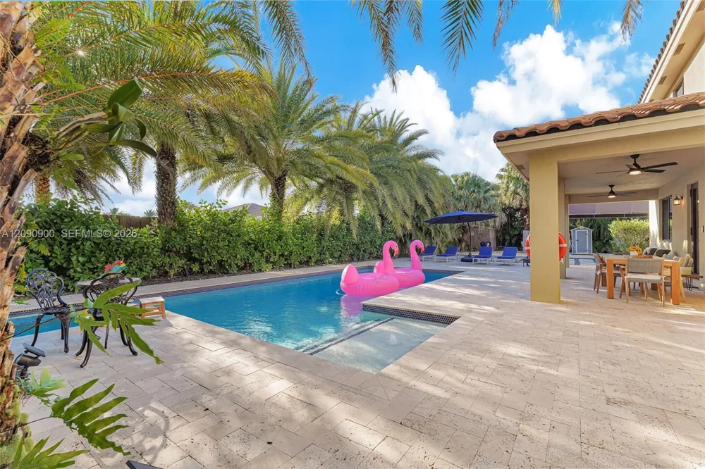 2150 NW 16th Pl Homestead, FL 33030