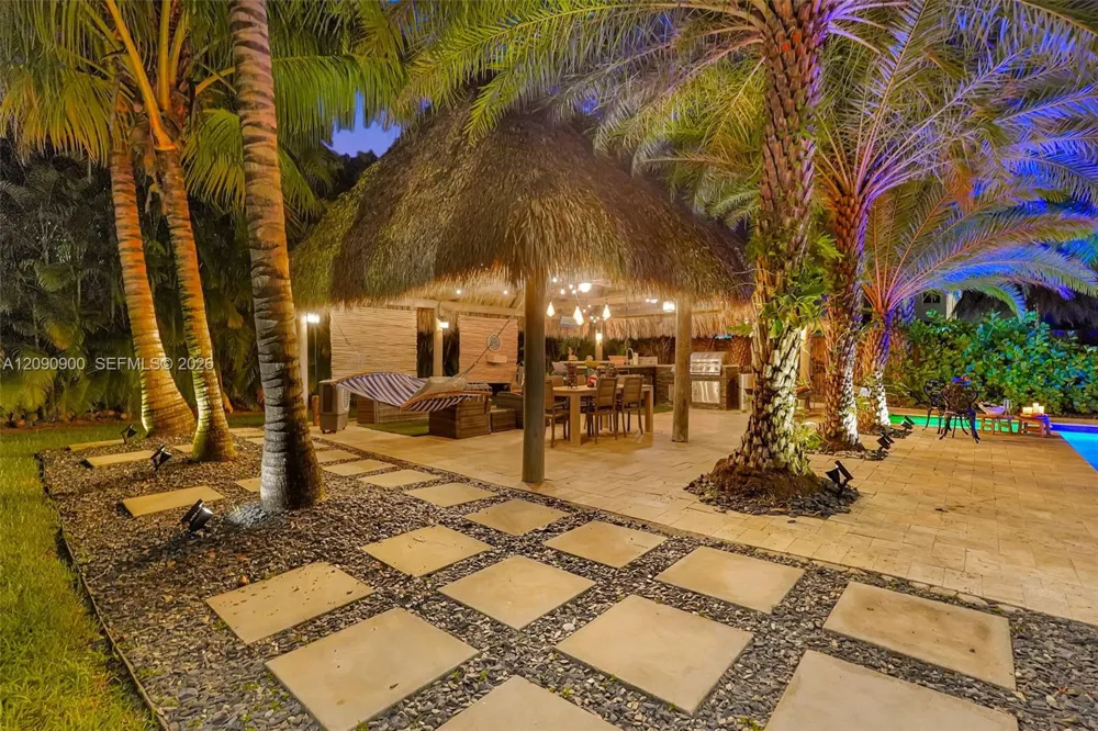 2150 NW 16th Pl Homestead, FL 33030