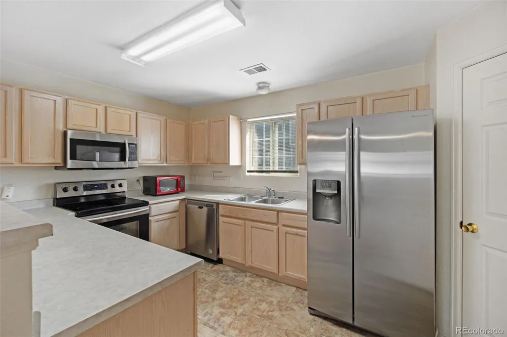 1337 S Danube Court #104 Aurora, CO 80017