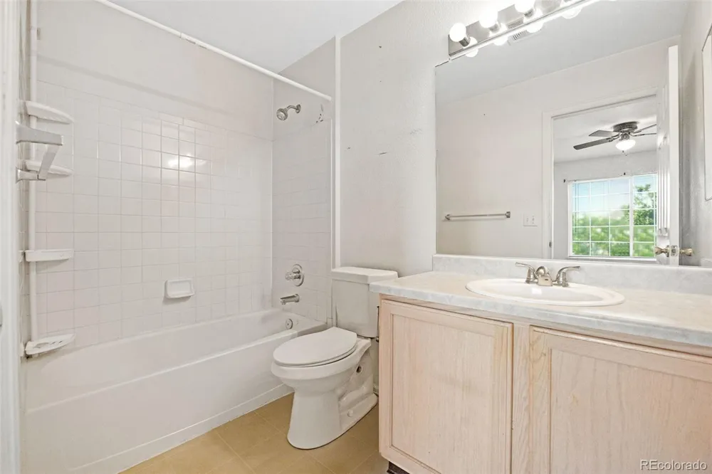1337 S Danube Court #104 Aurora, CO 80017