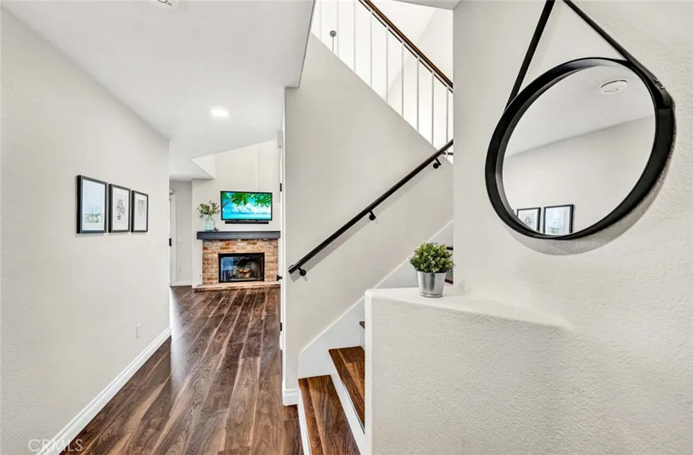 7999 E Viewrim Anaheim Hills, CA 92808