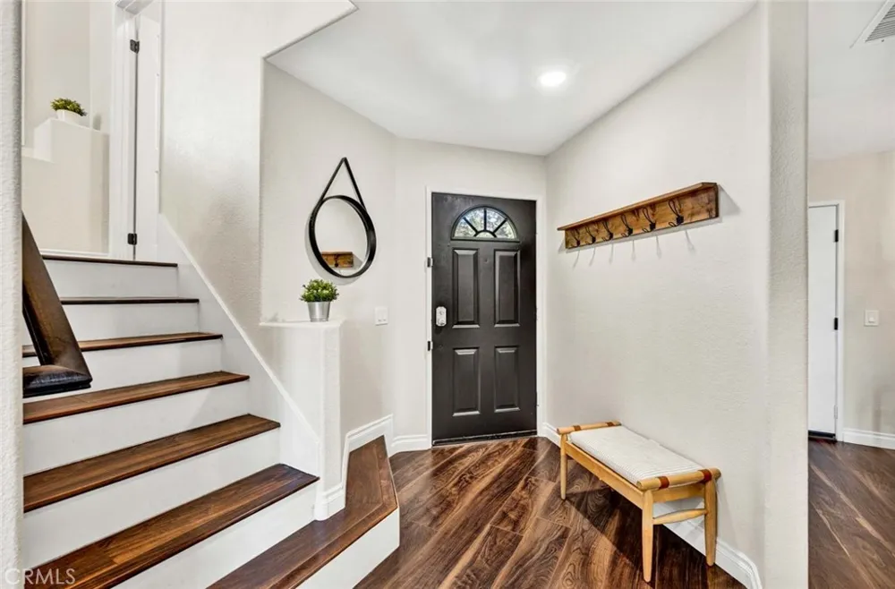 7999 E Viewrim Anaheim Hills, CA 92808