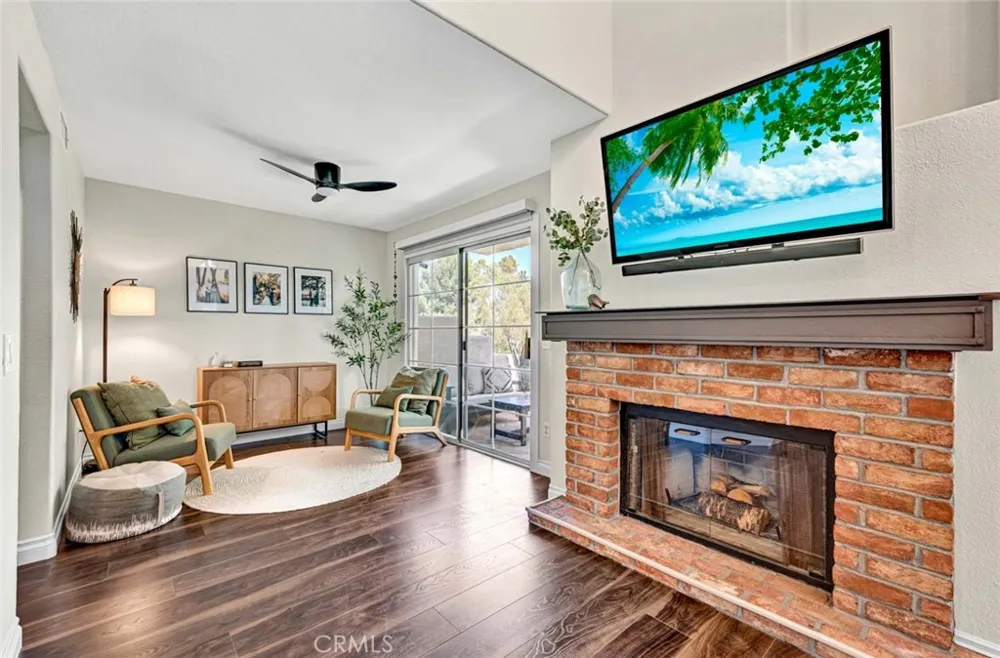 7999 E Viewrim Anaheim Hills, CA 92808