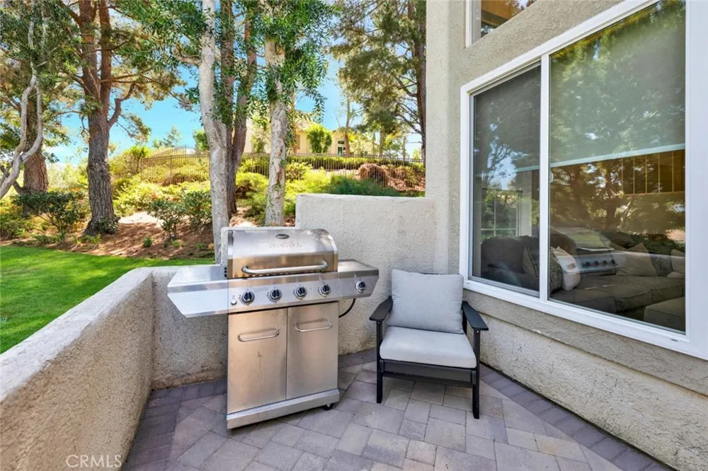 7999 E Viewrim Anaheim Hills, CA 92808