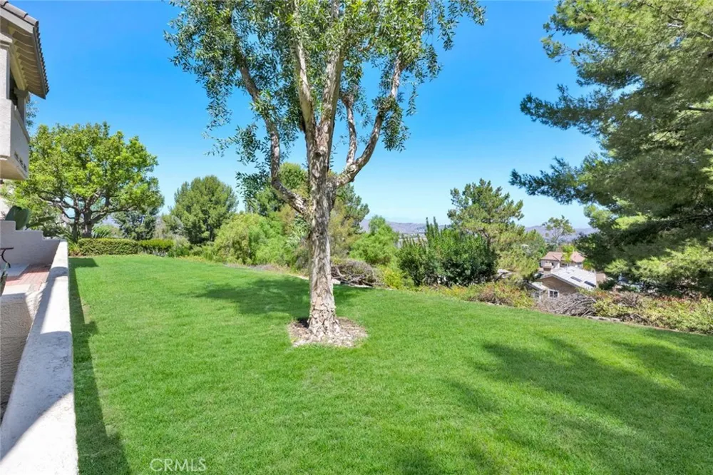 7999 E Viewrim Anaheim Hills, CA 92808
