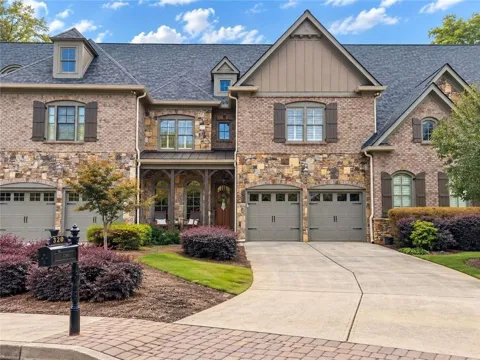 320 Wisteria Circle