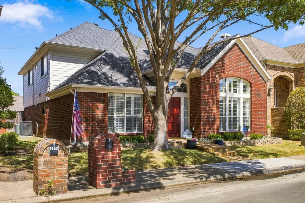 6239 Cupertino Trail Dallas, TX 75252