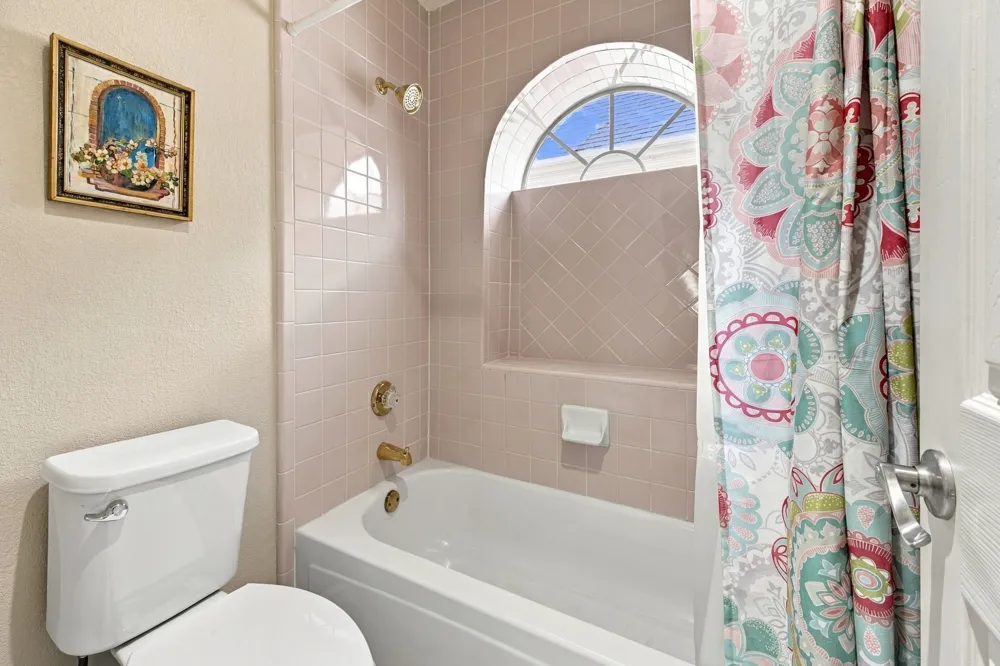 6239 Cupertino Trail Dallas, TX 75252