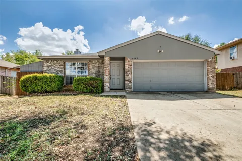 6542 Nellie Drive