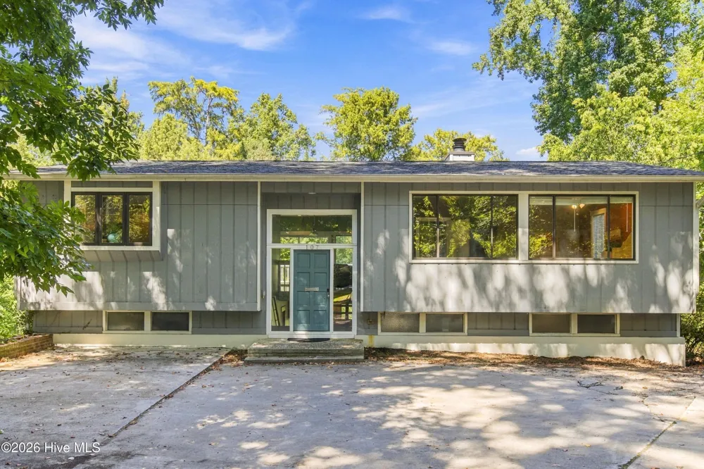 107 Tom Avenue Castle Hayne, NC 28429