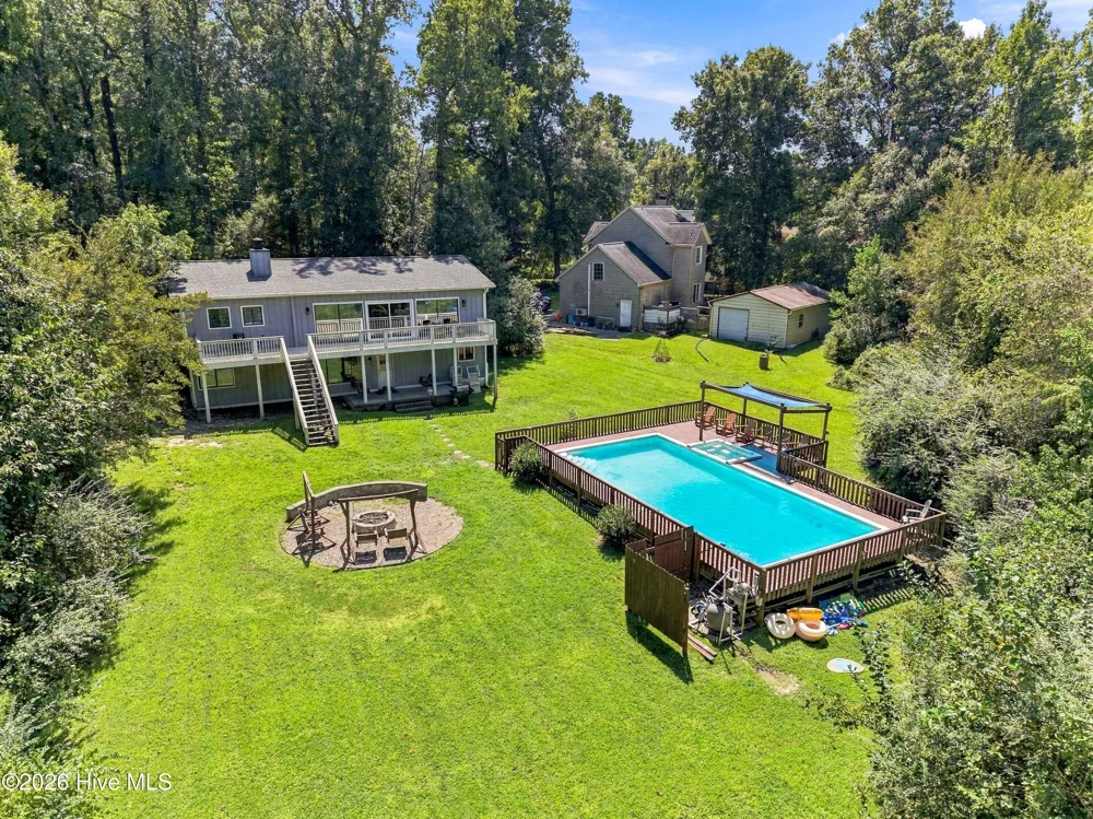 107 Tom Avenue Castle Hayne, NC 28429