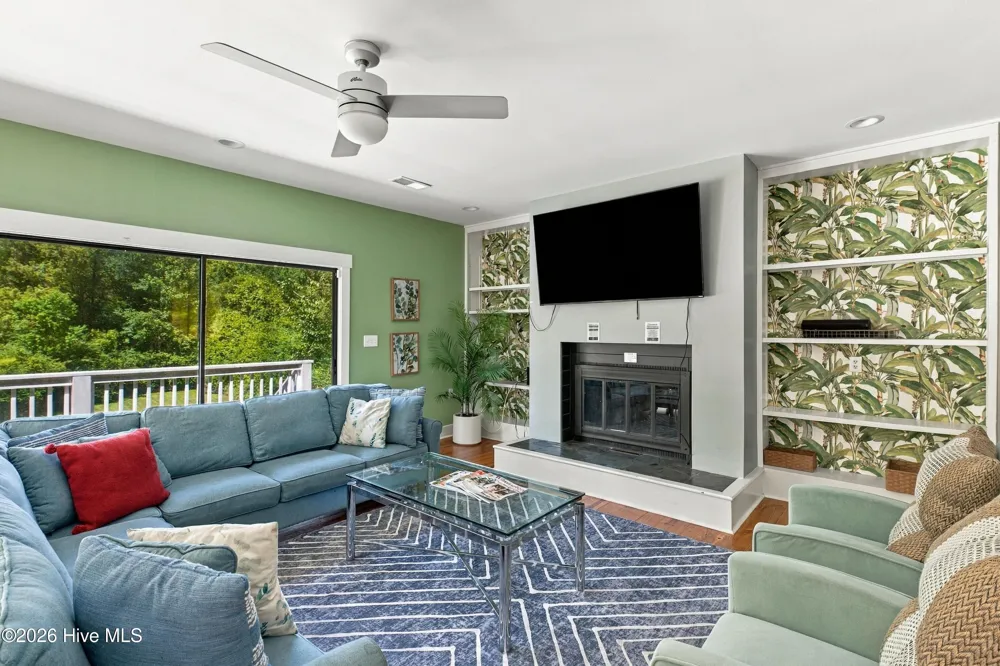 107 Tom Avenue Castle Hayne, NC 28429