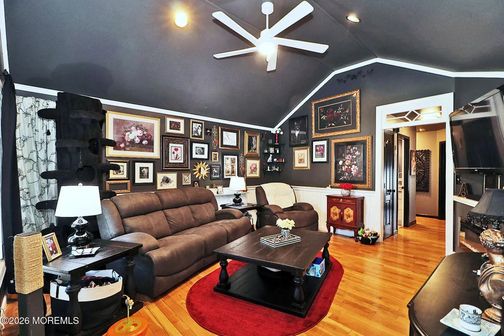 8 Keelson Drive Waretown, NJ 08758