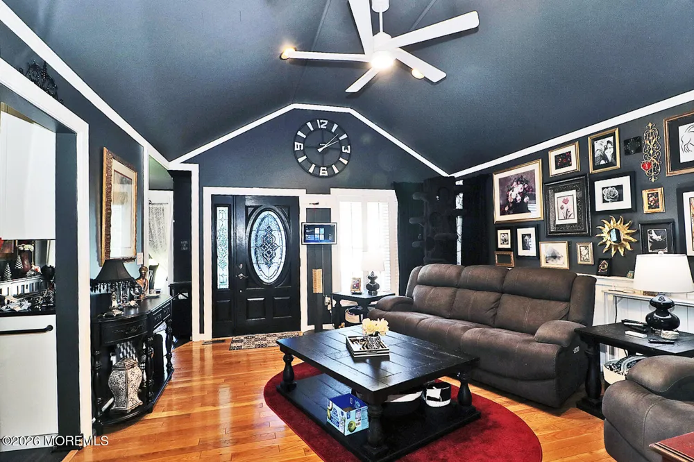8 Keelson Drive Waretown, NJ 08758