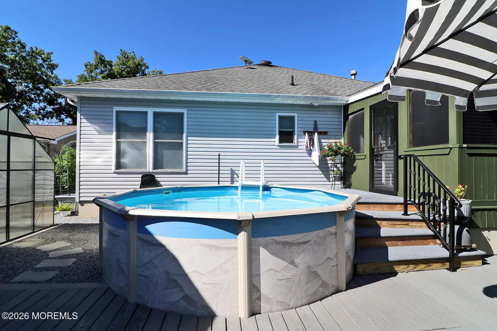 8 Keelson Drive Waretown, NJ 08758