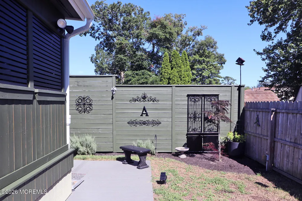 8 Keelson Drive Waretown, NJ 08758
