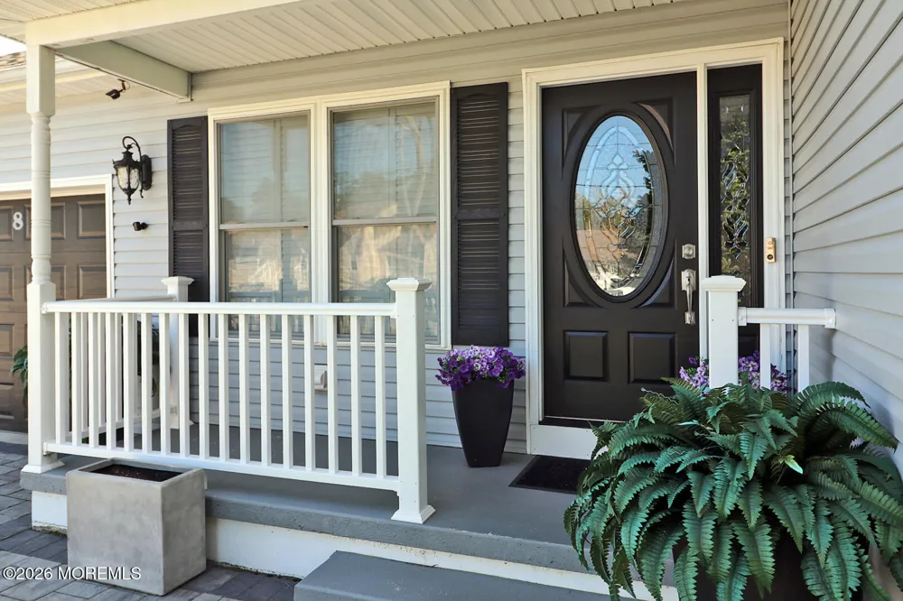 8 Keelson Drive Waretown, NJ 08758