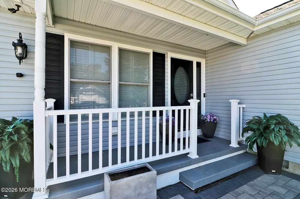 8 Keelson Drive Waretown, NJ 08758