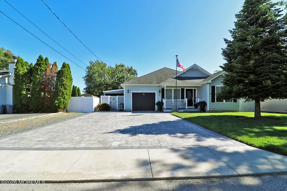 8 Keelson Drive Waretown, NJ 08758