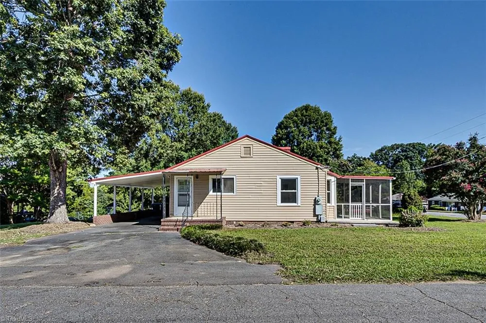 950 Cliff Road Asheboro, NC 27203