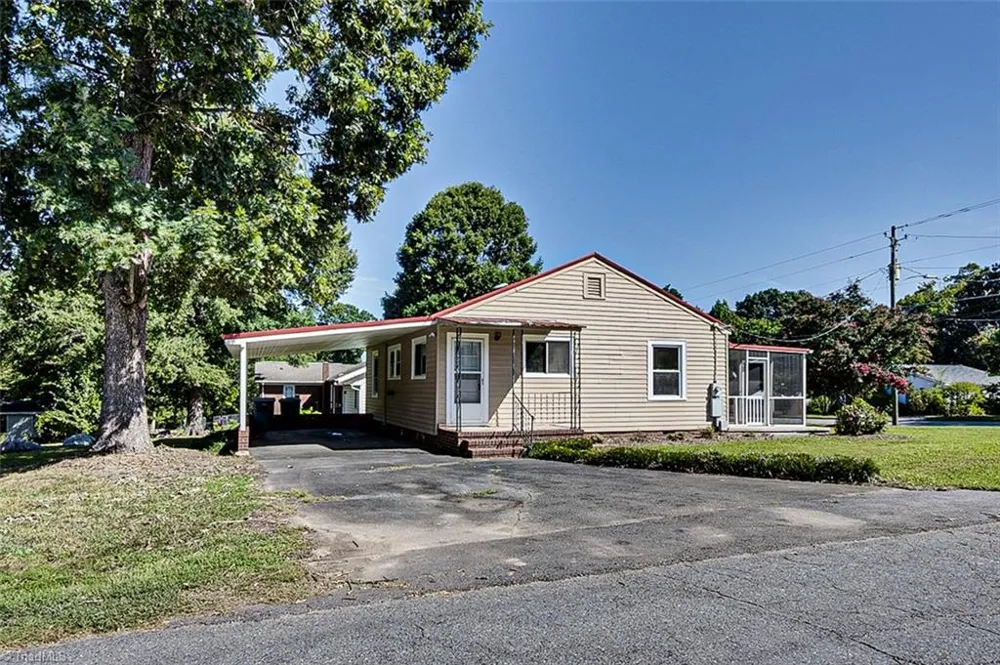 950 Cliff Road Asheboro, NC 27203