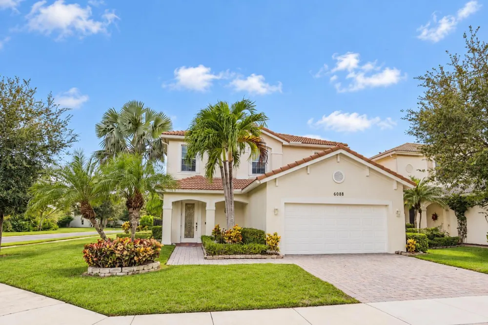 6088 SE CROOKED OAK AVENUE Hobe Sound, FL 33455