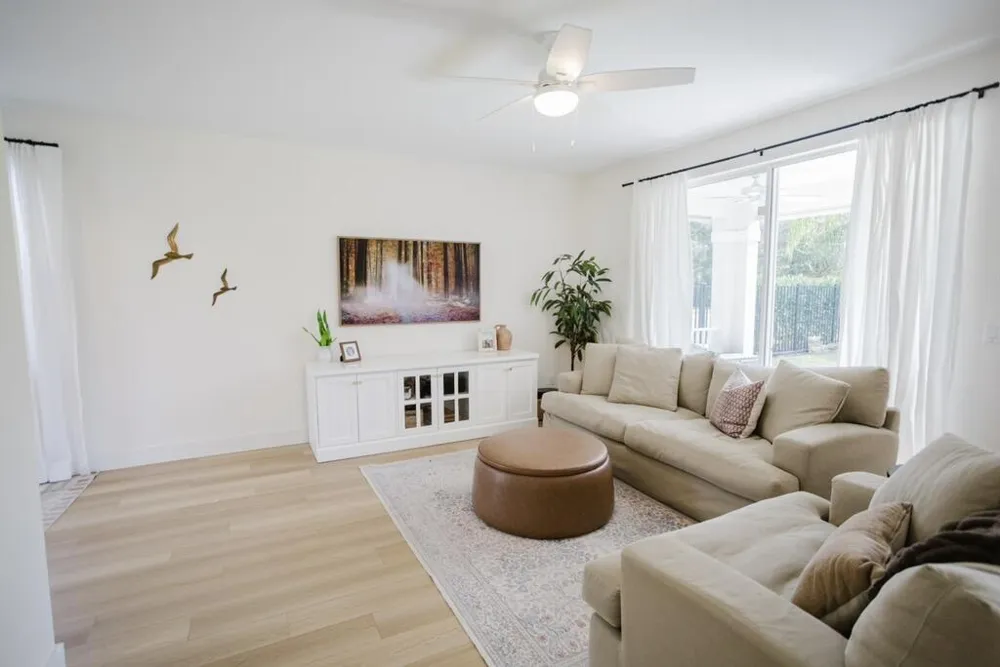 6088 SE CROOKED OAK AVENUE Hobe Sound, FL 33455