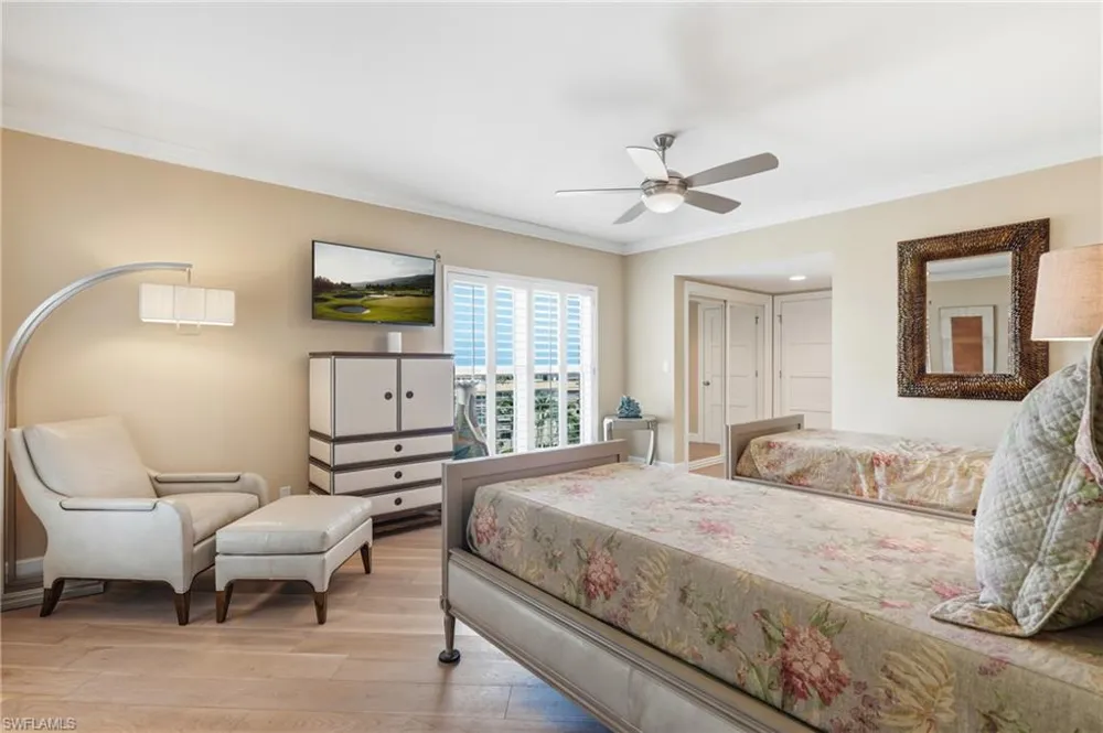 2901 Gulf Shore Boulevard #701S Naples, FL 34103