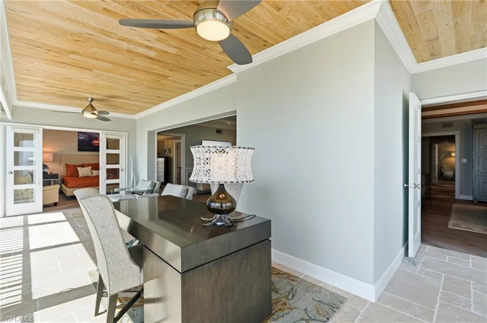 2901 Gulf Shore Boulevard #701S Naples, FL 34103