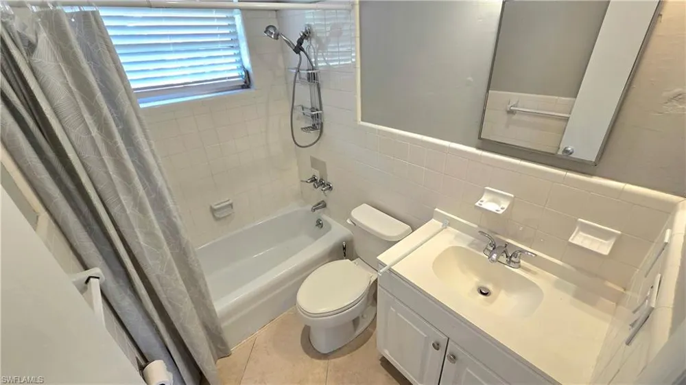 5529 Hardee Street Naples, FL 34113