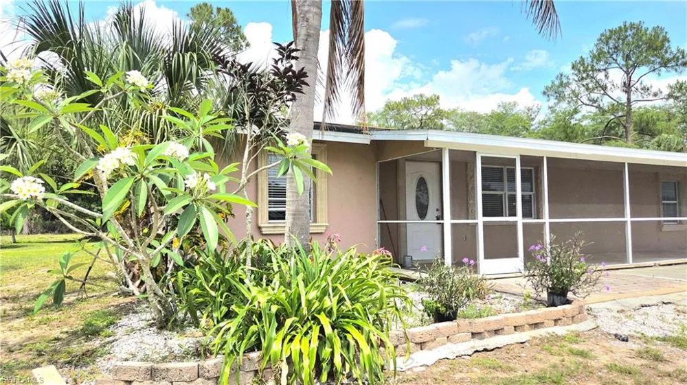5529 Hardee Street Naples, FL 34113
