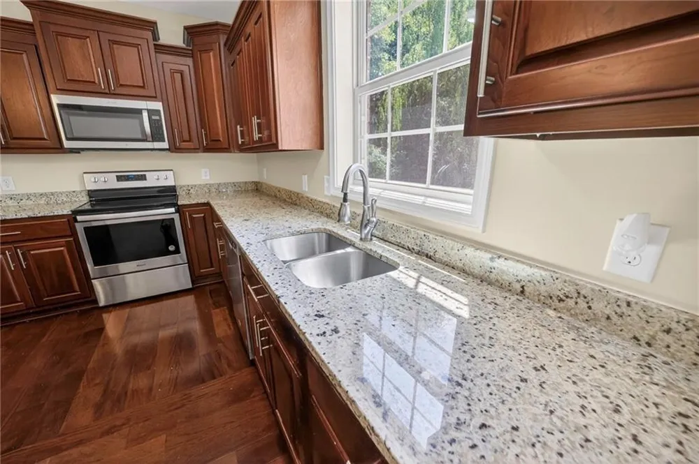 2204 Sidney Drive Gainesville, GA 30506