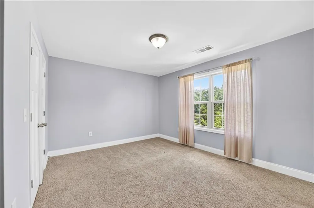 2204 Sidney Drive Gainesville, GA 30506