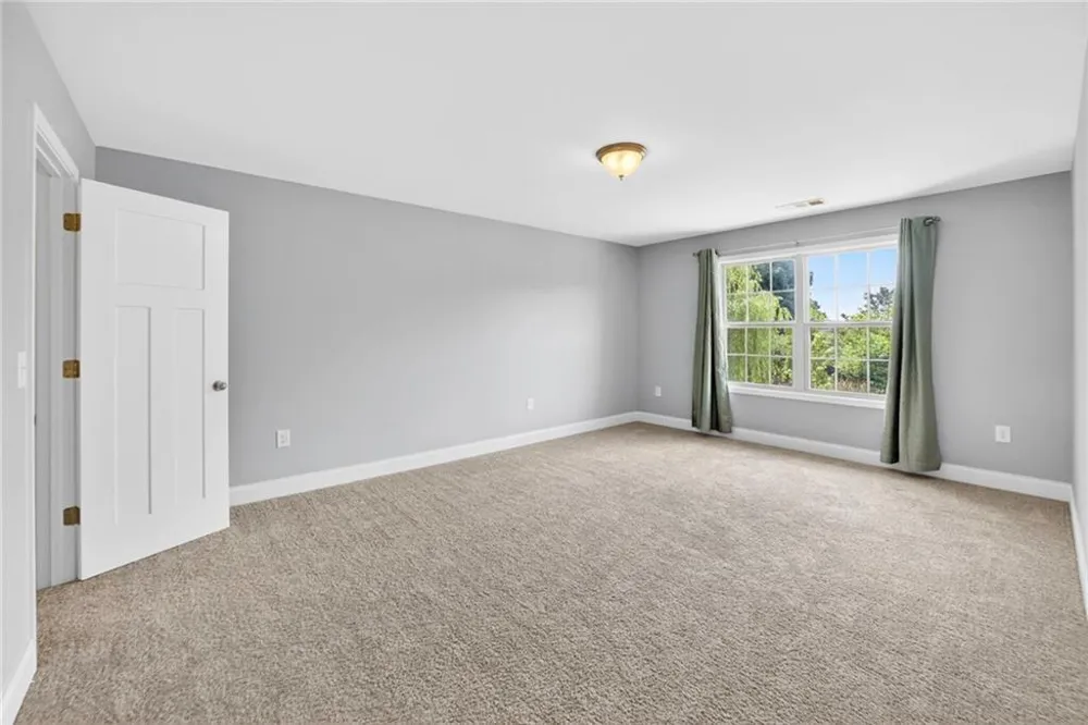 2204 Sidney Drive Gainesville, GA 30506